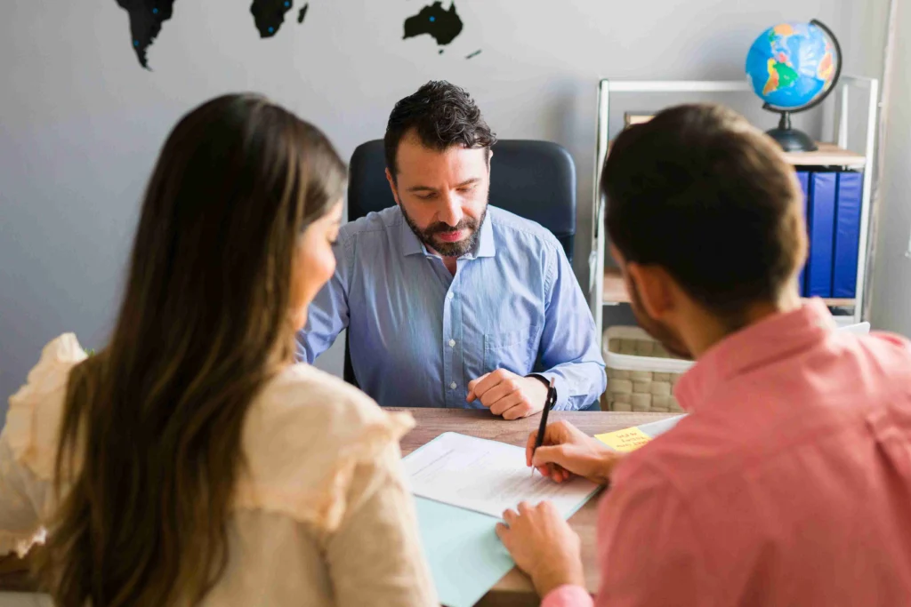 How Dual Citizens Can Stay Compliant