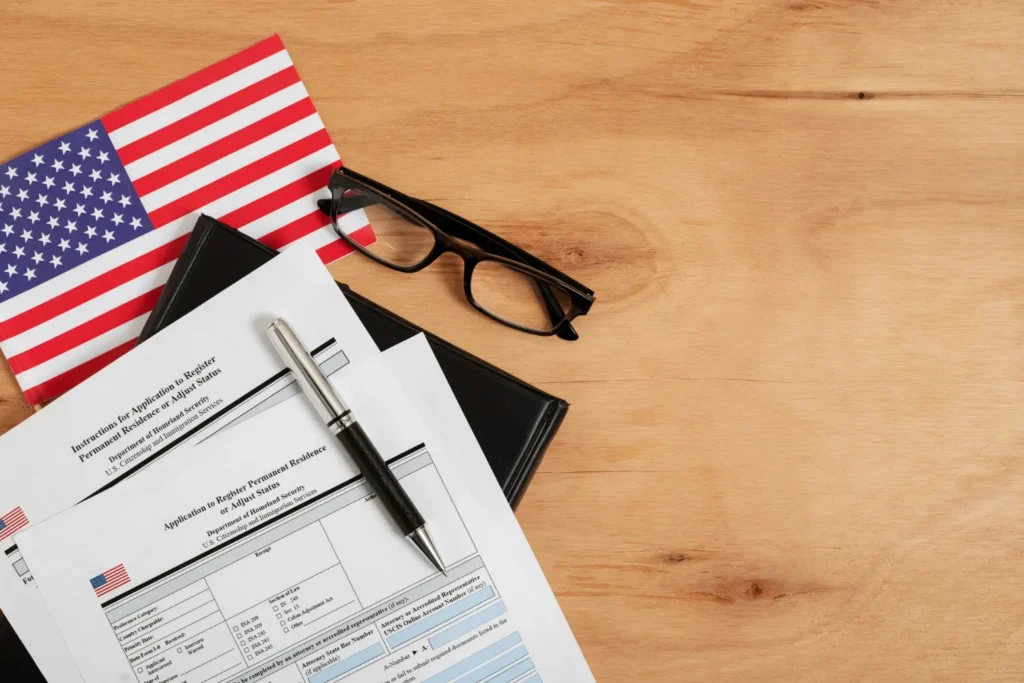 do expats pay US taxes
